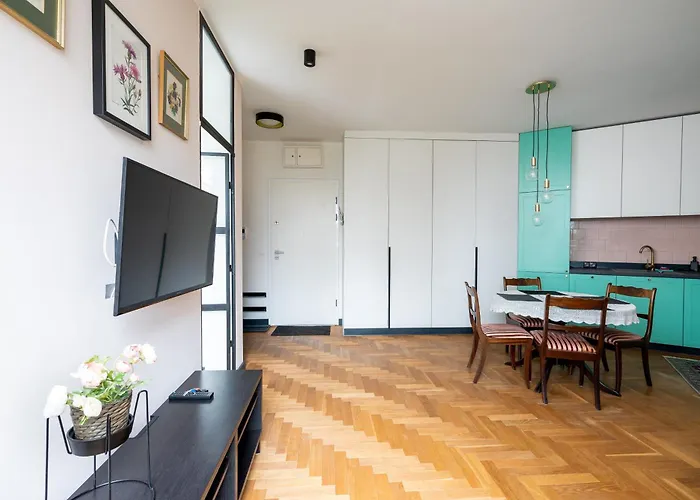 Lejlighed Bobrowiecka Cosy By Bookinghost